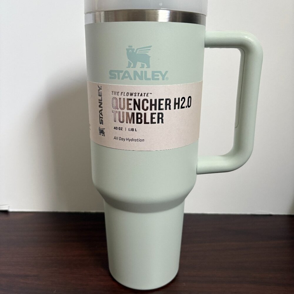 STANLEY Quencher H2.0 FlowState Stainless Steel 40oz Mist with Straw New